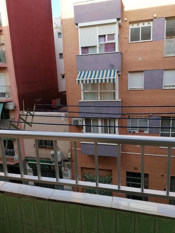 Piso En Malvarrosa Daire Valensiya Dış mekan fotoğraf